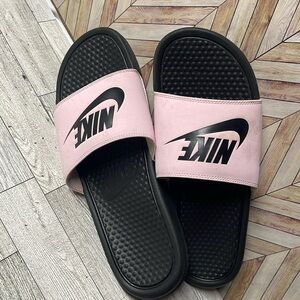 Woman’s Nike Slide 12